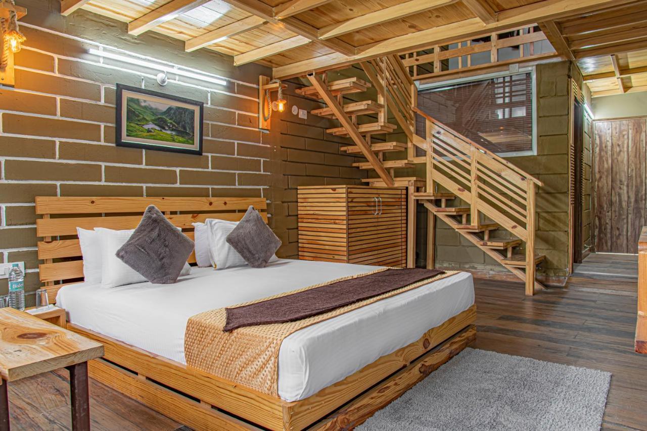 Hillcrest Heights Bed & Breakfast Kasauli Exterior photo