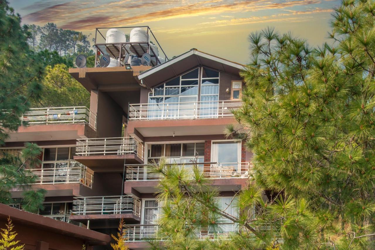 Hillcrest Heights Bed & Breakfast Kasauli Exterior photo