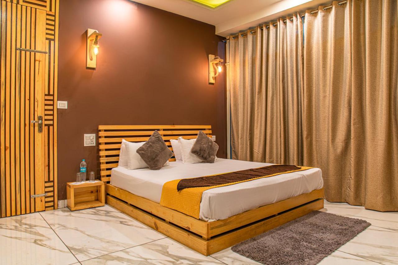 Hillcrest Heights Bed & Breakfast Kasauli Exterior photo